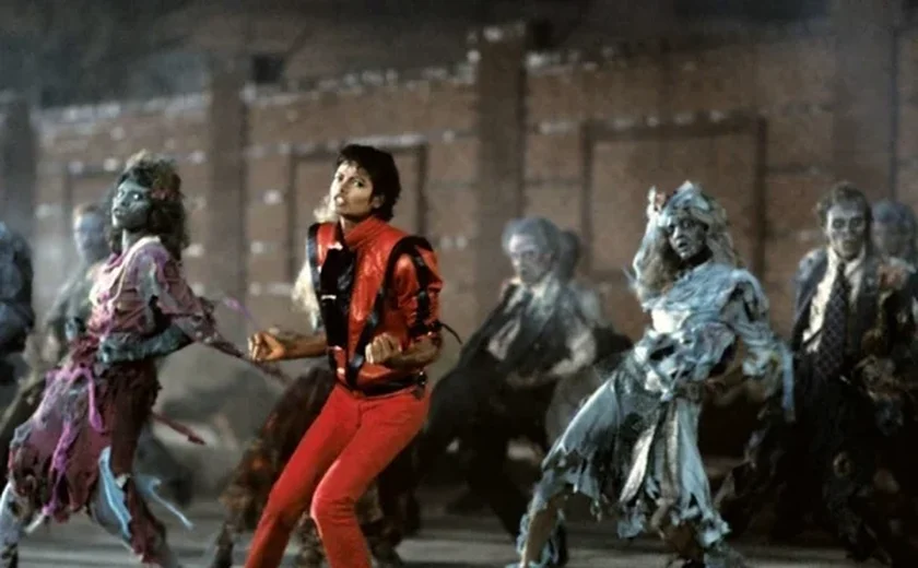 Icônica jaqueta usada por Michael Jackson em Thriller vai a leilão