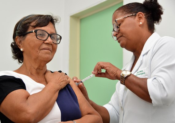 Sesau ressalta importância da vacinação contra Influenza em Alagoas