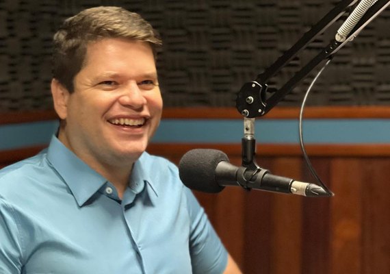 Pela 4ª vez, Justiça determina que Davi Davino suspenda propaganda ofensiva aos eleitores