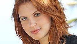 Atriz ex-global emociona em relato: 'Destruí meu corpo por não me amar'