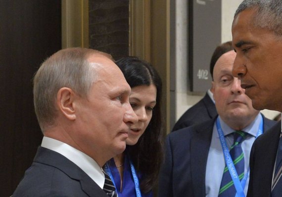 Putin diz que aguardará posse de Trump para responder às sanções dos EUA