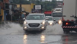 Chuva atinge 74 mm em 24 horas e Defesa Civil mantém Maceió em nível de atenção
