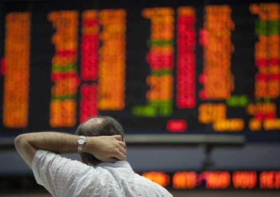 Bovespa sobe nesta quinta em meio a intenso noticiário corporativo