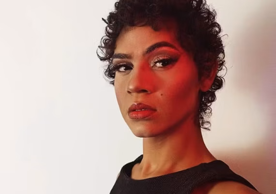 Mulher trans usa redes sociais para denunciar crime de transfobia durante matrícula na Ufal