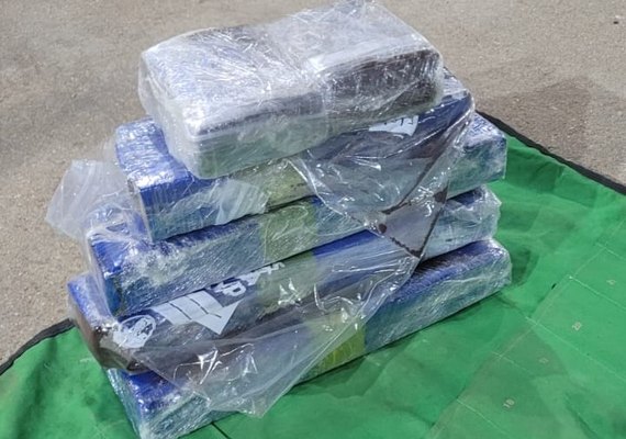 Operação conjunta da PM e PRF apreende 5 kg de maconha em São Sebastião