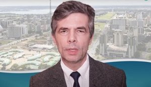 Após demitir Mandetta, Bolsonaro diz que Teich terá de olhar economia