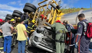 PC interroga motorista envolvido no acidente que matou médica e estudante