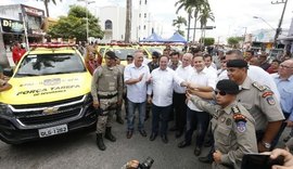 Governador entrega viaturas para o Programa Força Tarefa em Arapiraca