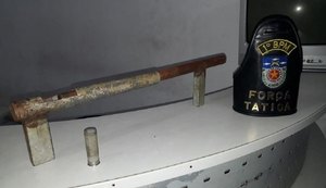 Armas e drogas são apreendidas durante ações da PM em bairros de Maceió