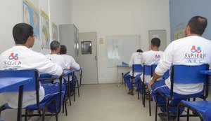 Estado de Alagoas supera crise penitenciária promovendo educação de internos