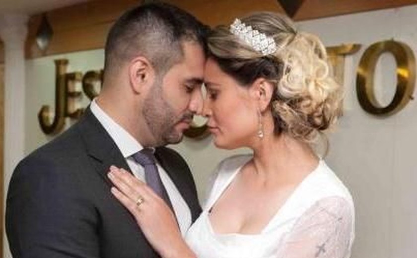 Andressa Urach se casa com Tiago Costa, pai do seu filho em Porto Alegre
