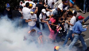 Anistia Internacional e UE condenam onda de violência na Venezuela