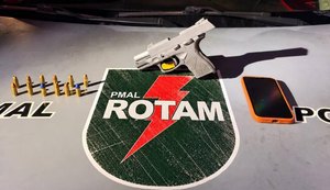 PM apreende armas de fogo, drogas e materiais ilícitos em Maceió