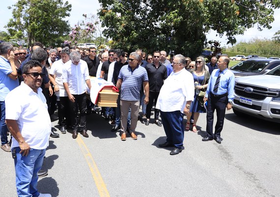 Adeus a Benedito de Lira foi seu último ato político