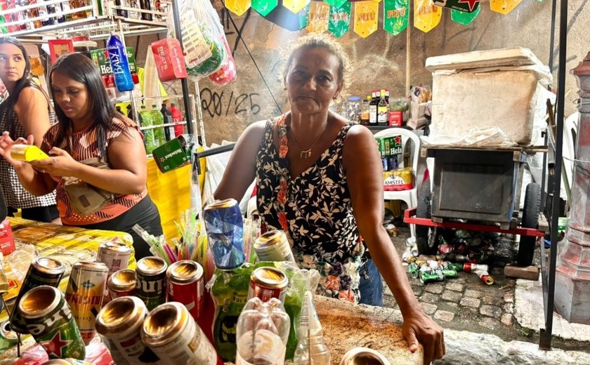 São João Raiz movimenta economia e fortalece trabalho dos ambulantes de Maceió