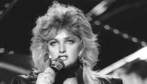 Morre Bonnie Tyler, do hit 'Total Eclipse of the Heart', aos 75 anos