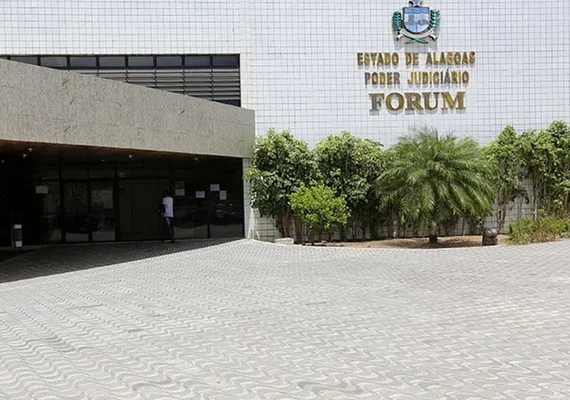 Justiça alagoana condena líder de facção a mais de 50 anos de prisão por tentativa e homicídios