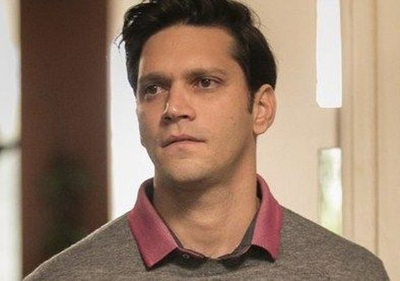 Armando Babaioff deixa 'A Lei do Amor', mas deve retornar no final da novela