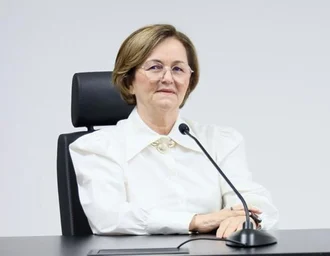 Presidente Lula indica Marluce Caldas ao STJ; procuradora tem longa trajetória no MP/AL