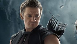 Renner, o Gavião Arqueiro dos Vingadores, quebra os dois braços em filmagens