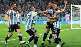 Com drama, Argentina bate Austrália e avança para enfrentar Holanda