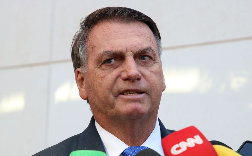 Defesa recorre de decisão do TSE que tornou Jair Bolsonaro inelegível