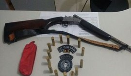 PM detém indivíduo com arma de fogo em povoado de Atalaia