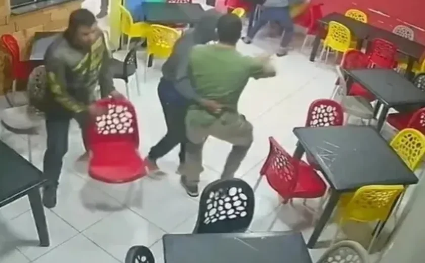 Roubo majorado: dois suspeitos de assalto à sandubaria são presos novamente em Maceió