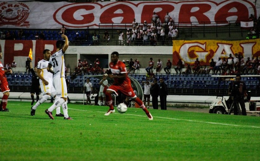 CRB empata com Criciúma no Estádio Rei Pelé em duelo direto contra Z4