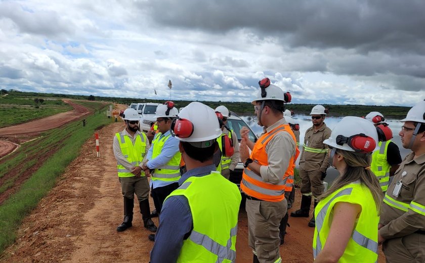 Craíbas: Defensoria Pública visita barragem da Mineradora Vale Verde