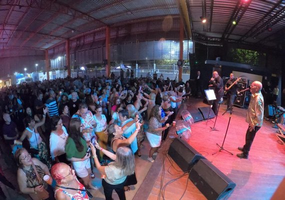 Happy Hour do Sesc Poço acontece no dia 24 de abril com show da Banda Avalon