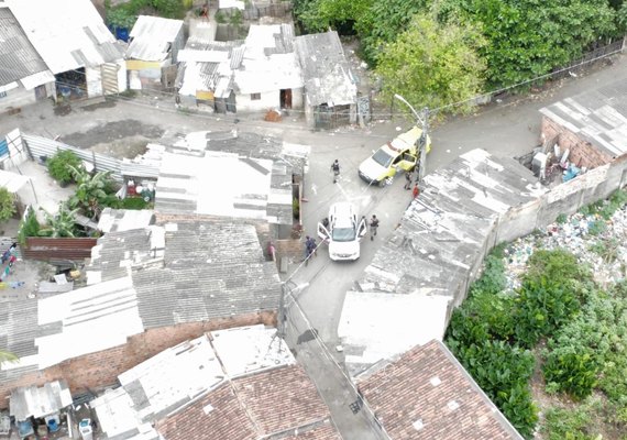 Helicóptero e aeronave apoiam operação contra criminalidade em Maceió