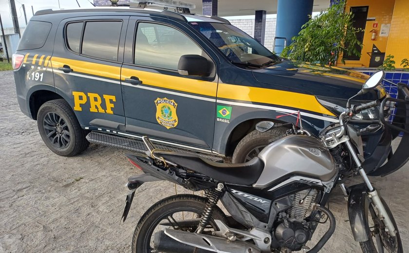 Trio é preso por receptação, adulteração de veículo e porte de drogas