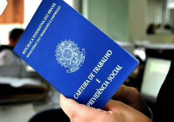 Brasil abre quase 10 mil vagas formais em junho, pior que o esperado