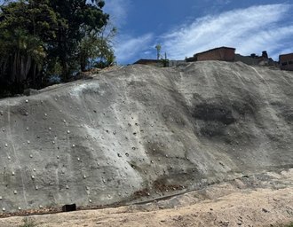 Programa de obras em encostas traz segurança para diversas comunidades de Maceió