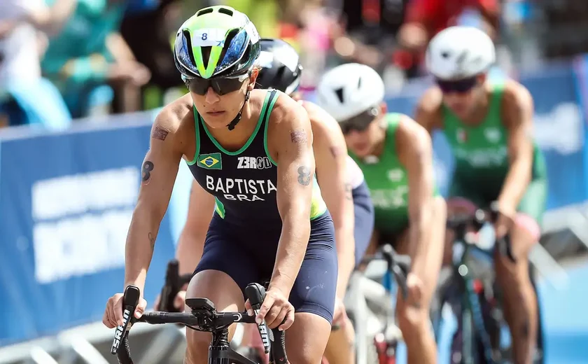 Triatleta Luisa Baptista permanece em estado grave após acidente