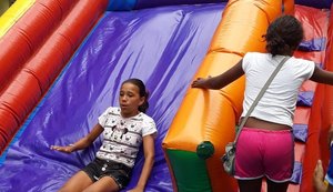 Projeto 'Na Nossa Rua Tem' promove especial do Dia das Crianças