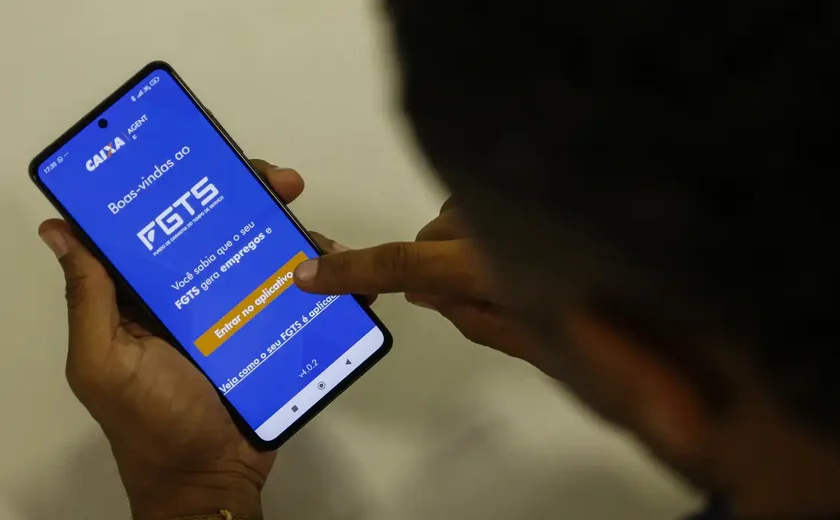 Uso do FGTS para pagar dívidas começa nesta segunda