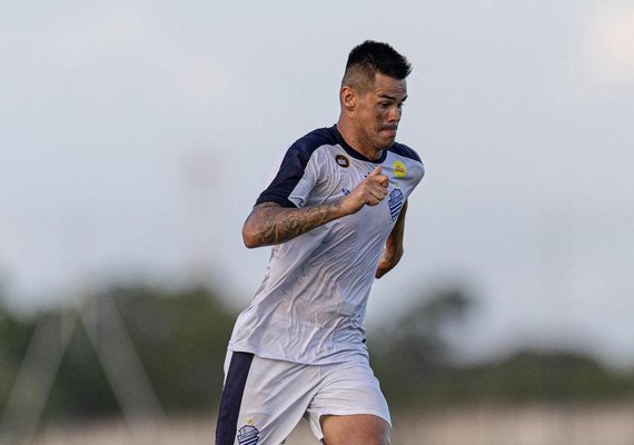 Lucas Lima projeta duelo decisivo do CSA contra o Jacuipense