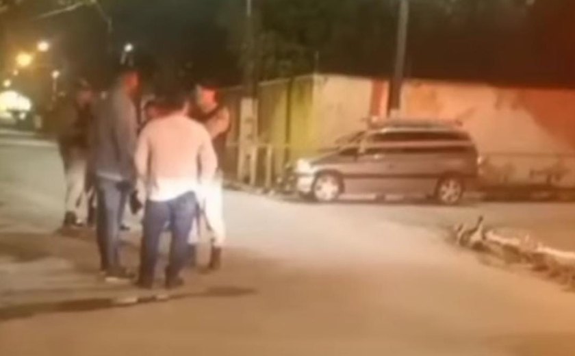 Homem é Assassinado Dentro De Veículo Ao Lado De Templo Religioso Na