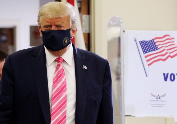 Trump vota na Flórida e Biden vai à Pensilvânia