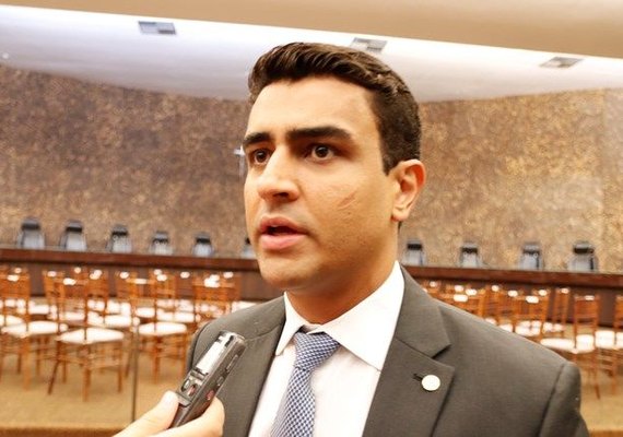 JHC desconversa sobre candidatura à Prefeitura de Maceió