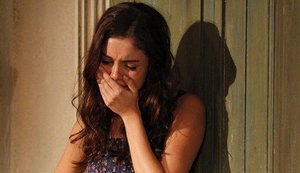 'Fina Estampa': Amália fica arrasada ao descobrir falcatruas de Rafael