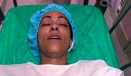 'Totalmente Demais': Dorinha faz plástica, entra em coma e fica entre a vida e a morte