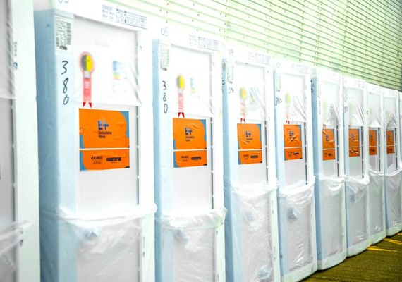 Mutirão da Equatorial chega ao bairro de Ipioca com sorteio de geladeiras e diversos serviços