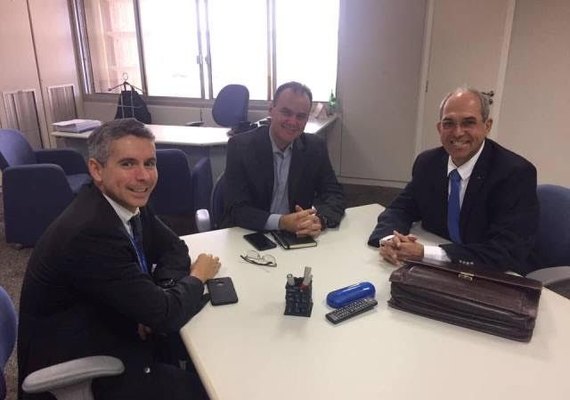 Prefeito cobra mais de 200 casas que não foram feitas depois de cheia em 2010