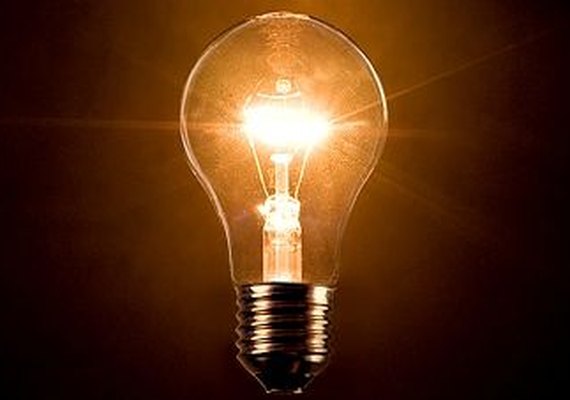 Eletrobras orienta sobre tarifa de irrigação e uso consciente de energia