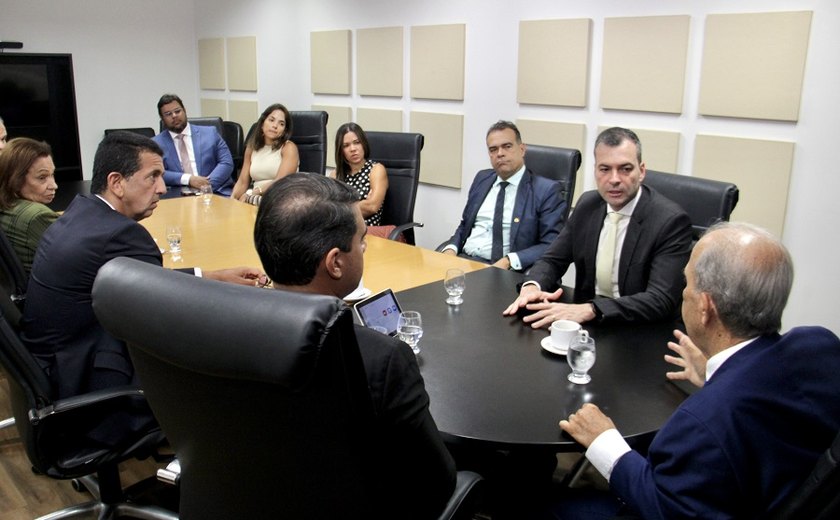 Diálogo entre CGJ e Almagis busca aprimorar a magistratura de AL