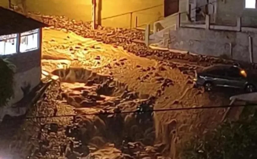 Não há desabrigados em Piranhas após fortes chuvas, afirma Defesa Civil