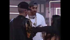 'BBB23': MC Guimê e Cara de Sapato são acusados de assédio a mexicana; veja os vídeos